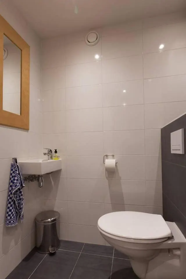 Lovely 4P-Apt Near Canals - Utrecht City Centre Apartment